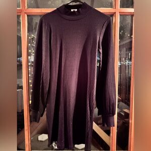 Aritzia- Wilfred - Black Long Sleeve Ribbed Dress - Small